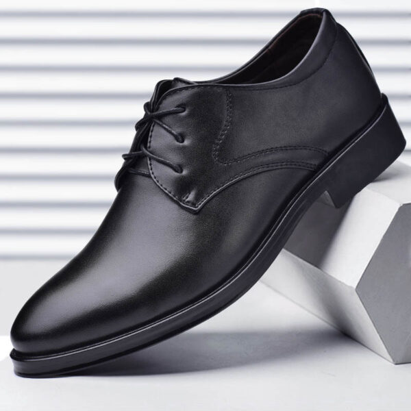 Zapatos de cuero para hombre, calzado de vestir de negocios, informal, absorbente de golpes, resistente al desgaste, combina con todo - Imagen 4