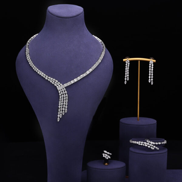 Conjunto de joyas de circonia cúbica AAA para mujer, conjunto de joyería nupcial de Dubai, accesorios de fiesta de boda, diseño de moda, 4 piezas, 2023